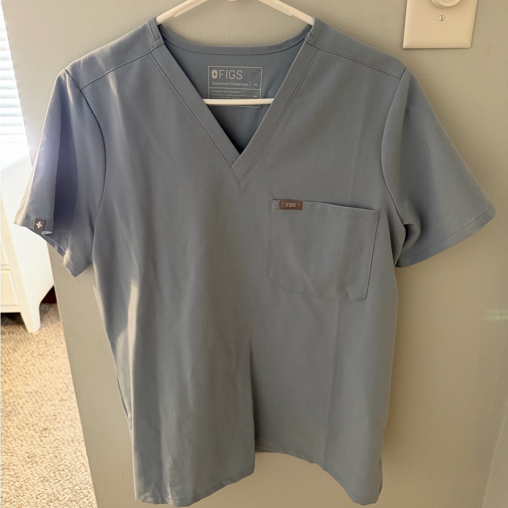 Figs Catarina One Pocket Scrub Top